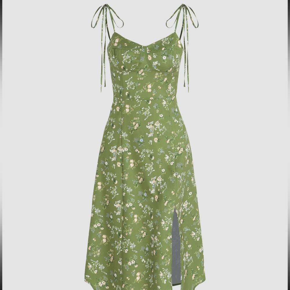 Cider size 6. Green summer dress. Worn once!